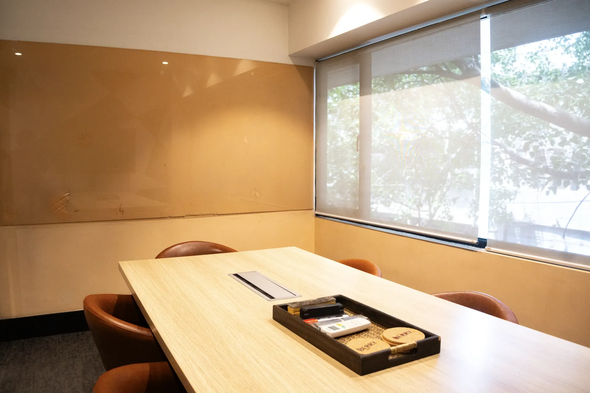 Barakhamba interior 9